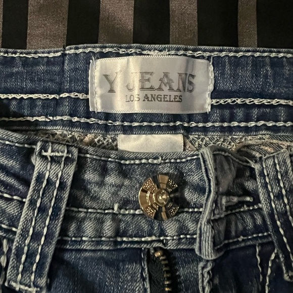 Embellished Blue Denim Jeans - Picture 11 of 12